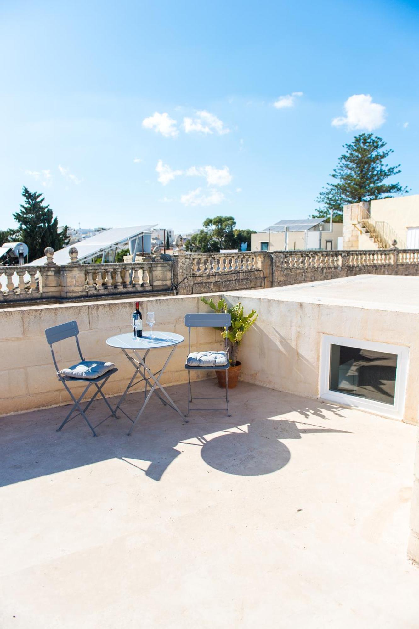 San Anton Suites Attard Exterior foto